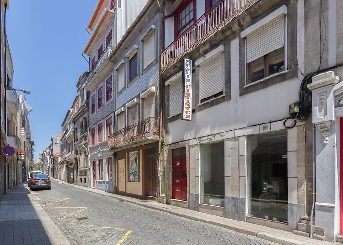 Host Wise - Spacious Bright Flat - Terrace