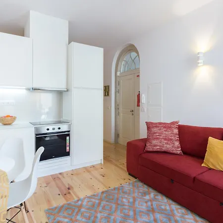 Host Wise - Spacious Bright Flat - Terrace * Oporto