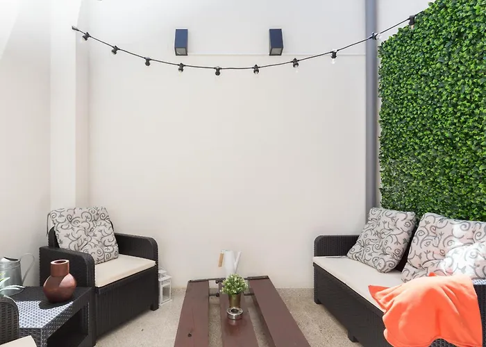 Host Wise - Spacious Bright Flat - Terrace *